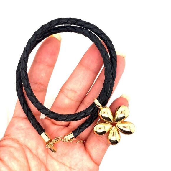 14k Flower Corded Necklace - Picture 4 of 8